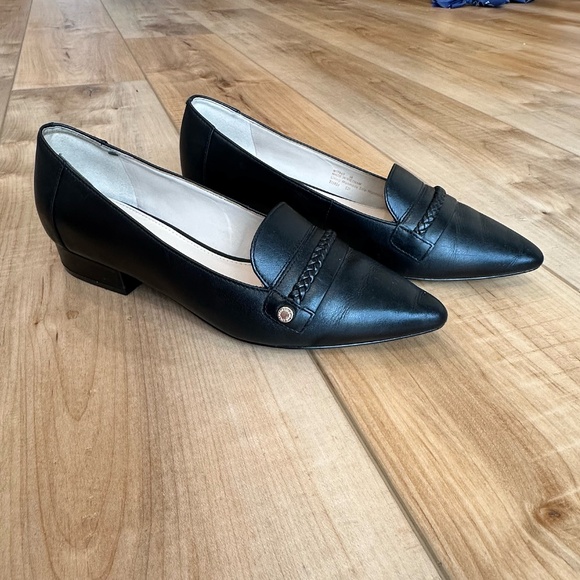 EUC Cole Haan 360 Grand Series Women's Black Leather Flats Pointed Toe Size 5 - Picture 4 of 16